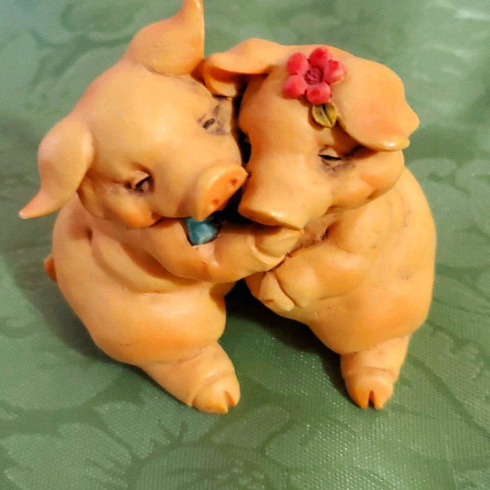🐖Vintage Ganz Pigsville 1992 Pigs Hugging